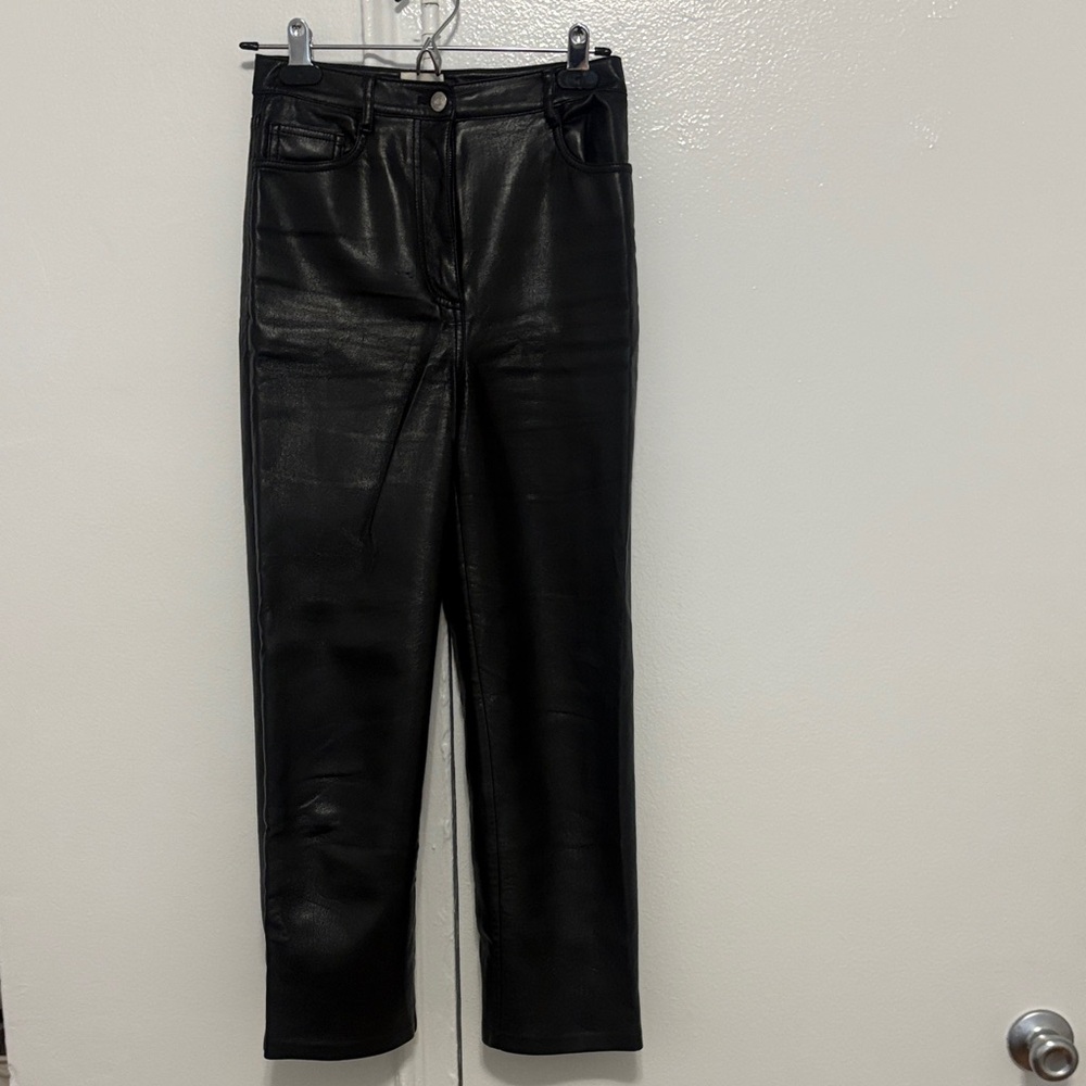 Aritzia - Wilfred Black Faux Leather Pants